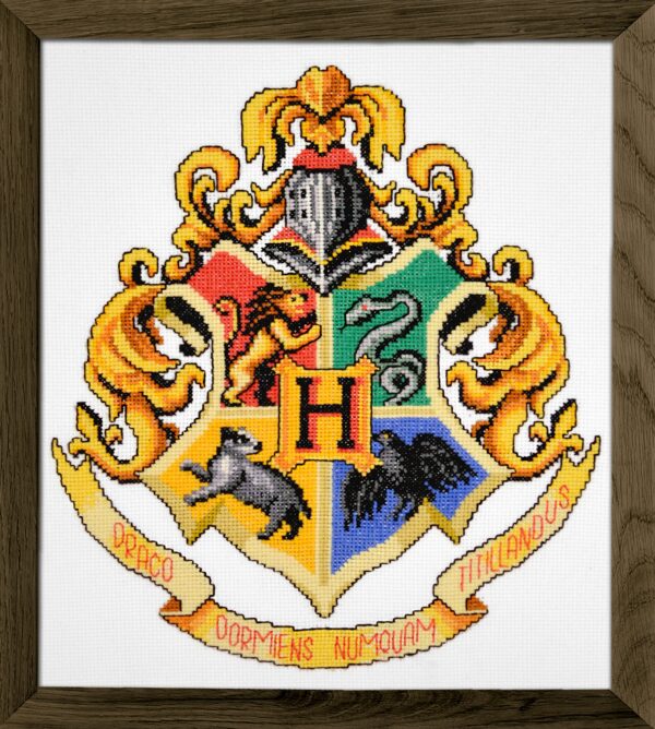 Counted Cross Stitch Kit "Harry Potter: Hogwarts Crest"