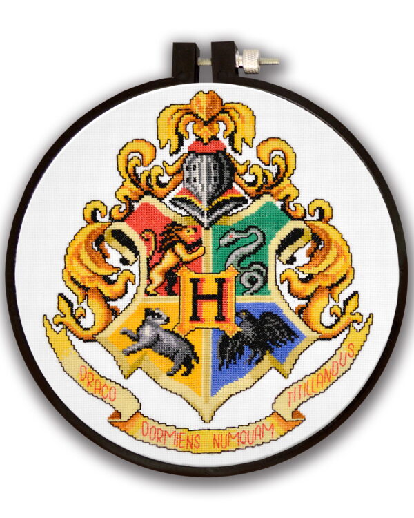 Counted Cross Stitch Kit "Harry Potter: Hogwarts Crest"