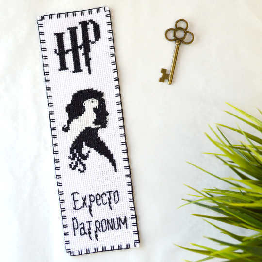 Counted Cross Stitch Pattern of Bookmark "Harry Potter: Hermione Patronus" - Download in PDF SK2-64