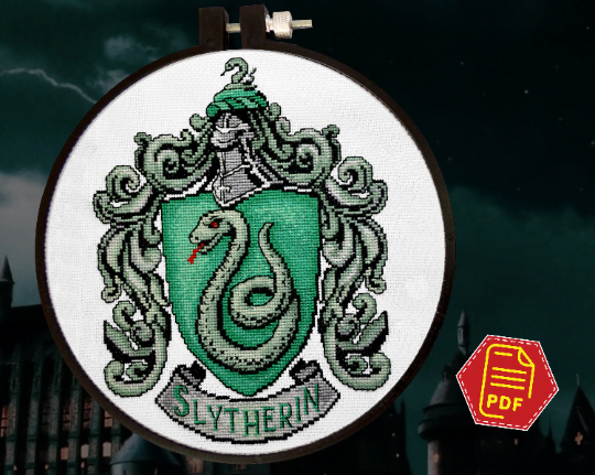 Counted Cross Stitch Pattern "Slytherin Crest" - Download in PDF