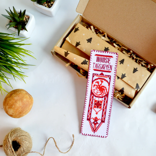 Counted Cross Stitch Pattern of Bookmark "Game of Thrones: House Targaryen" - Download in PDF