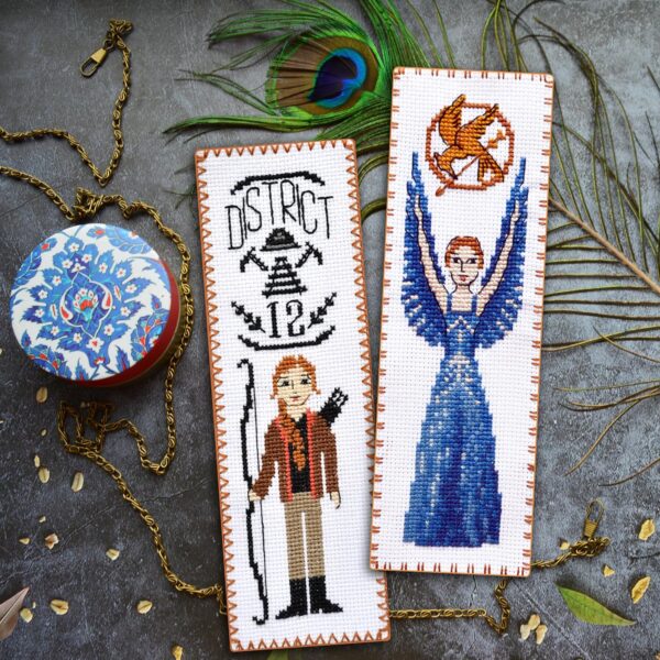 Counted Cross Stitch Bookmark Kit "The Hunger Games: Mockingjay"